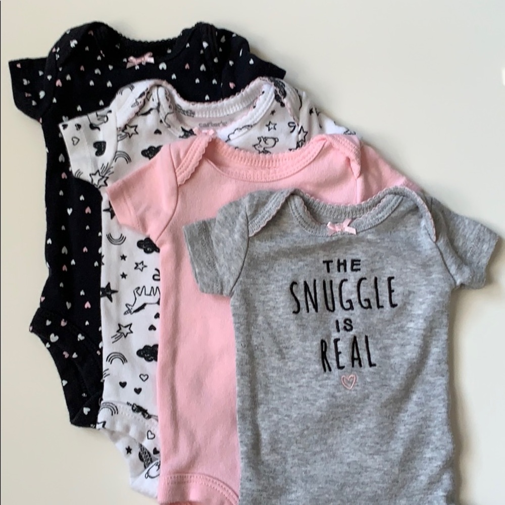 Lot/Bundle of 4 Carter’s Onesies - Size Premie